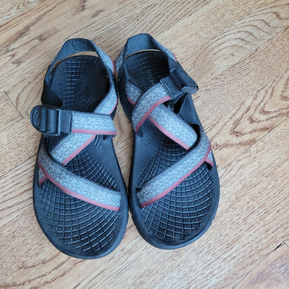 Chaco Sandles, Red/Black/Gray, Men's 9